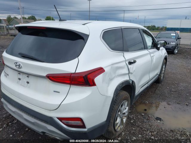 5NMS2CAD8KH075683 Hyundai Santa Fe Se