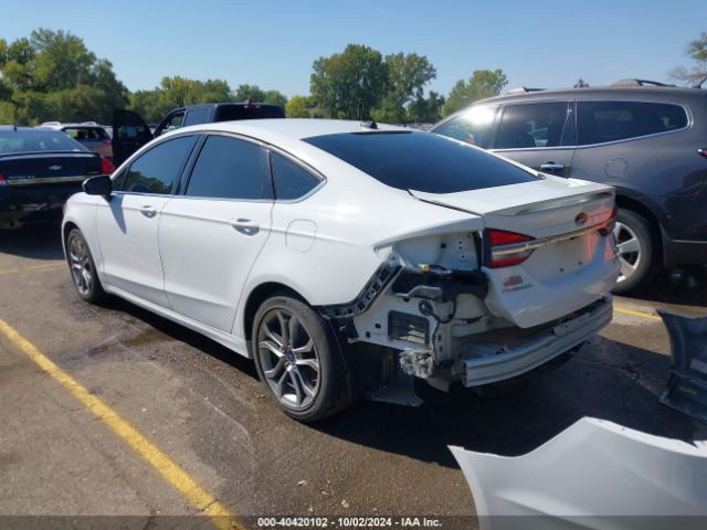 3FA6P0H9XHR186883 Ford FUSION SE
