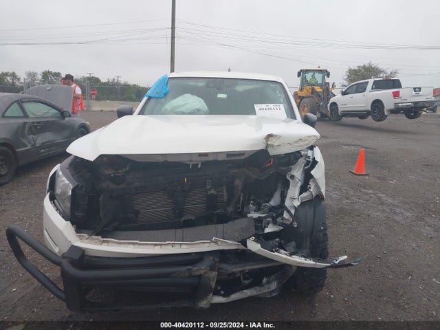 1N6ED1EK9NN638250 Nissan Frontier S 4x4