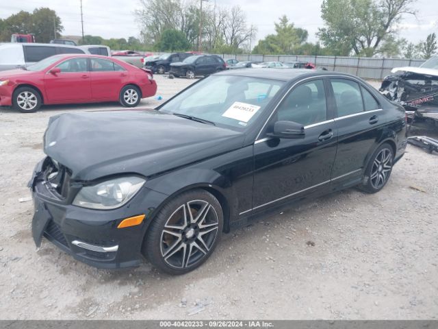 WDDGF8ABXEG176988 Mercedes-Benz C 300 Luxury 4matic/sport 4matic