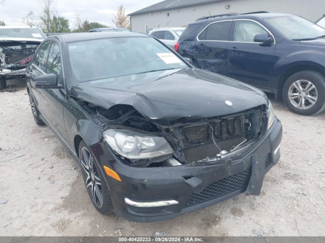 WDDGF8ABXEG176988 Mercedes-Benz C 300 Luxury 4matic/sport 4matic