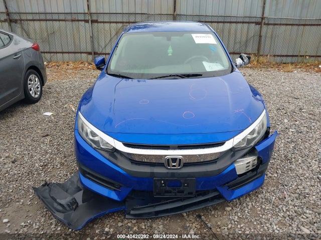 Honda Civic Lx 2018 19XFC2F55JE020320 Image 12