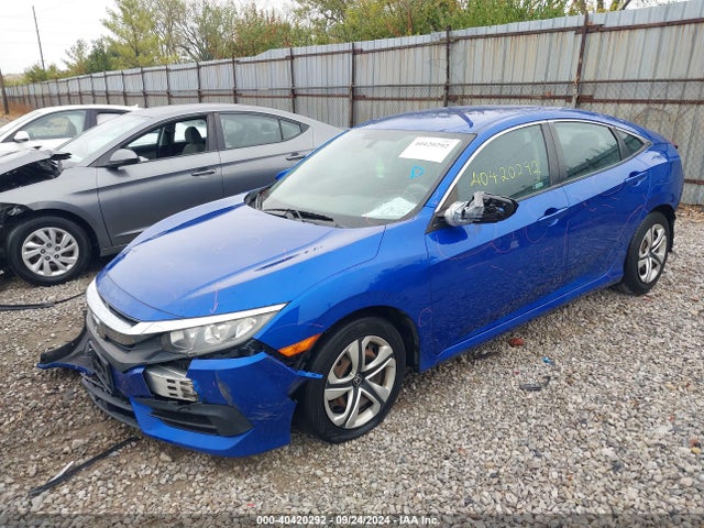 Honda Civic Lx 2018 19XFC2F55JE020320 Image 2