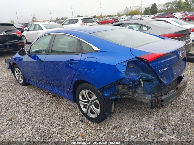 Honda Civic Lx 2018 19XFC2F55JE020320 Image 3