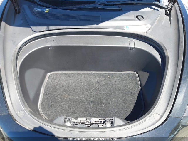 2018 TESLA MODEL 3 5YJ3E1EA6JF013943 Photo 9