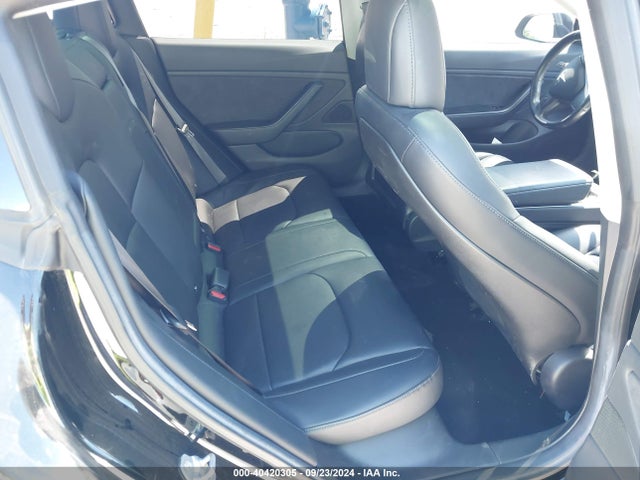 2018 TESLA MODEL 3 5YJ3E1EA6JF013943 Photo 7
