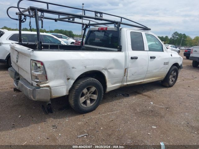 1C6RR6FG1JS229479 RAM 1500 Tradesman Quad Cab 4x2 6'4 Box