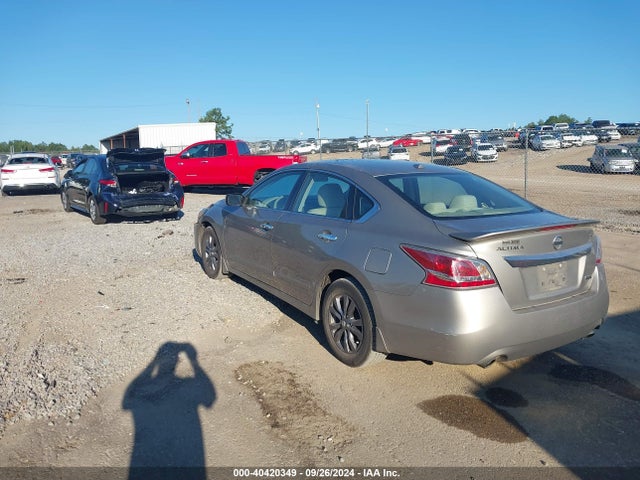 Nissan Altima 2.5 S 2015 1N4AL3AP3FC577725 Image 3
