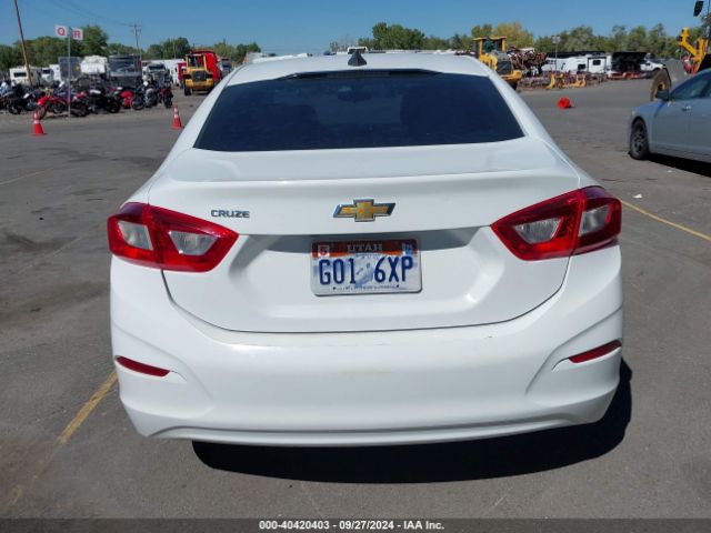 1G1BC5SM1H7123380 Chevrolet Cruze Ls Auto
