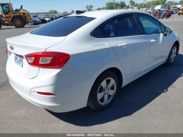 1G1BC5SM1H7123380 Chevrolet Cruze Ls Auto