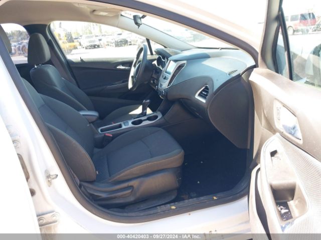 1G1BC5SM1H7123380 Chevrolet Cruze Ls Auto