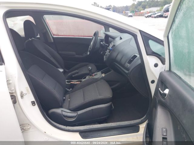KNAFX4A69F5272104 KIA FORTE LX