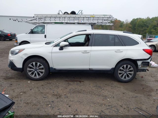 4S4BSATC8J3356464 Subaru Outback 2.5i Touring