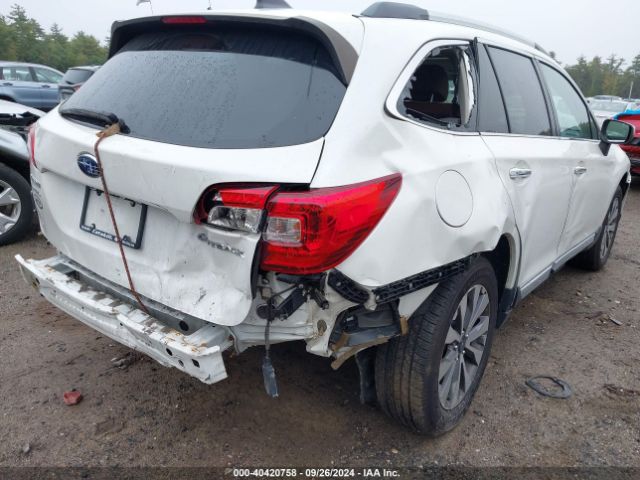 4S4BSATC8J3356464 Subaru Outback 2.5i Touring