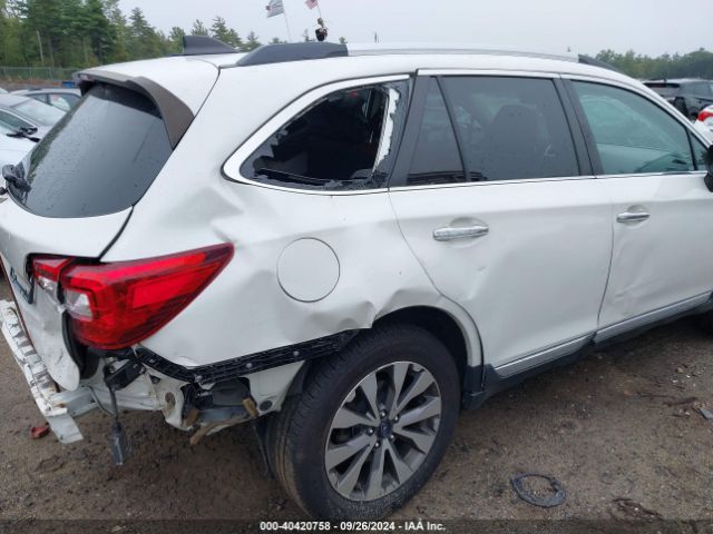 4S4BSATC8J3356464 Subaru Outback 2.5i Touring