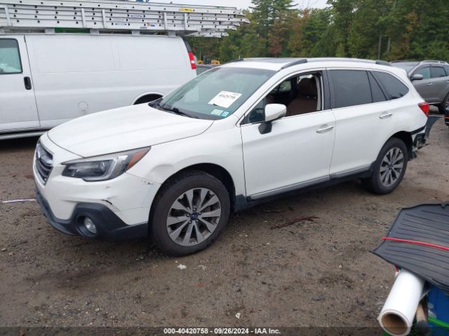 4S4BSATC8J3356464 Subaru Outback 2.5i Touring