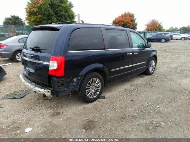 2C4RC1CG8ER365424 Chrysler Town & Country Touring-l