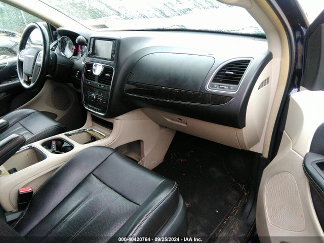 2C4RC1CG8ER365424 Chrysler Town & Country Touring-l