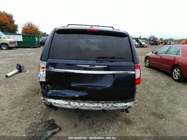 2C4RC1CG8ER365424 Chrysler Town & Country Touring-l