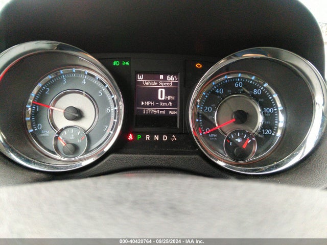 2C4RC1CG8ER365424 Chrysler Town & Country Touring-l