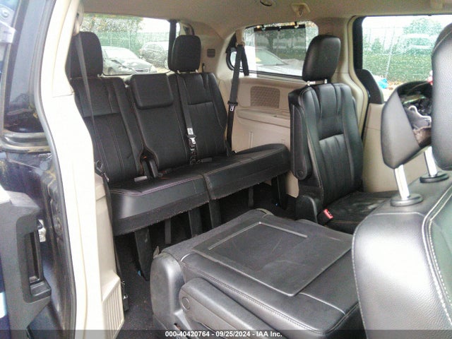 2C4RC1CG8ER365424 Chrysler Town & Country Touring-l