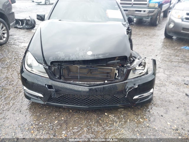 WDDGF4HB3ER301767 Mercedes-Benz C 250 Luxury/sport
