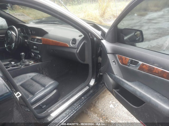 WDDGF4HB3ER301767 Mercedes-Benz C 250 Luxury/sport