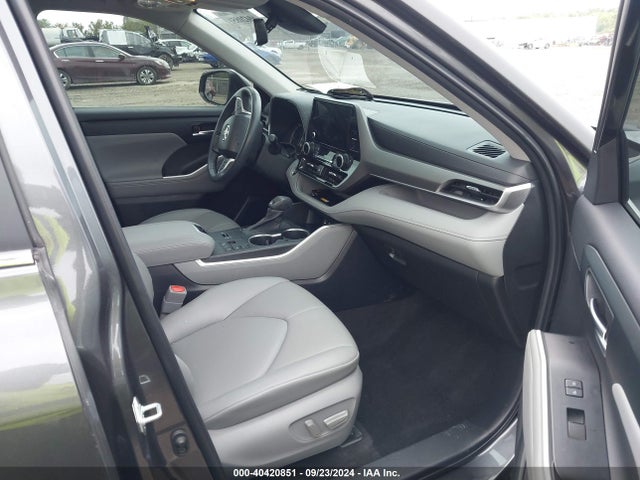 Toyota Highlander Xle 2023 5TDKDRAH0PS003137 Image 5