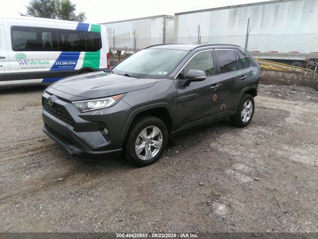 Toyota Rav4 Xle 2020 JTMW1RFV8LD059177 Image 2