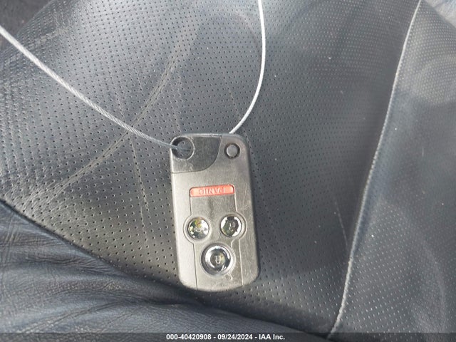 40420908 :رقم المزاد ، JH4KB16566C009951 vin ، 2006 Acura Rl 3.5 مزاد بيع