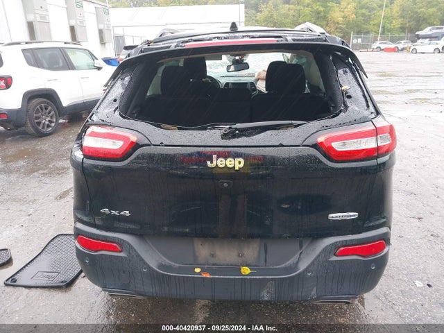 1C4PJMCS3HW583298 Jeep Cherokee Latitude 4x4