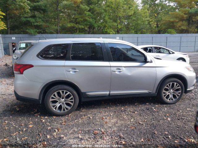 JA4AZ3A37GZ039706 Mitsubishi Outlander Es
