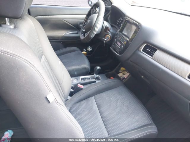 JA4AZ3A37GZ039706 Mitsubishi Outlander Es