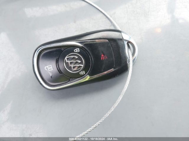 W04GL6SX8J1057720 Buick Regal Sportback Preferred