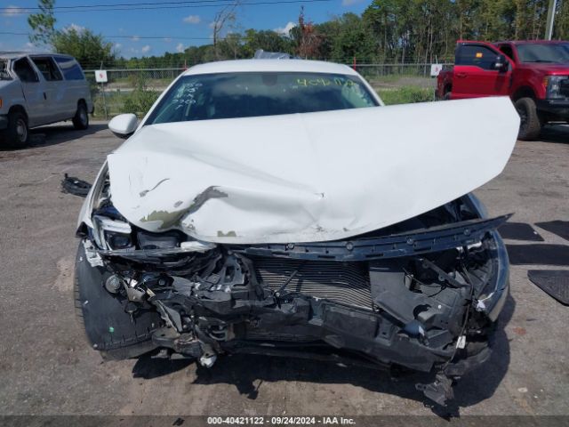W04GL6SX8J1057720 Buick Regal Sportback Preferred