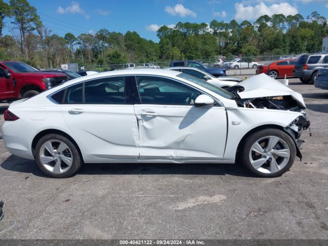 W04GL6SX8J1057720 Buick Regal Sportback Preferred