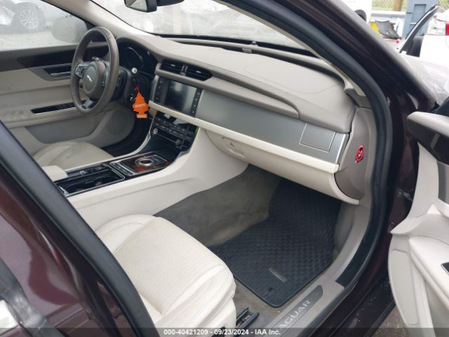 SAJBE4BV5GCY07828 Jaguar Xf 35t Prestige