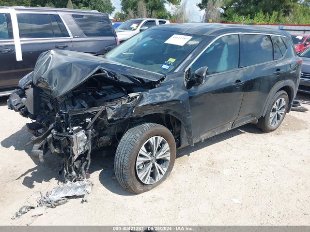 5N1AT3BAXMC841388 Nissan Rogue Sv Fwd