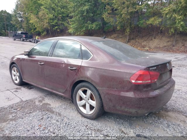 1VWAT7A3XEC044412 Volkswagen Passat 1.8t Wolfsburg Edition