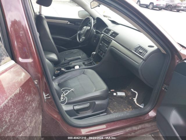 1VWAT7A3XEC044412 Volkswagen Passat 1.8t Wolfsburg Edition