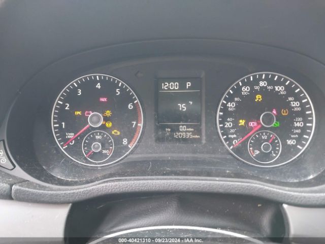 1VWAT7A3XEC044412 Volkswagen Passat 1.8t Wolfsburg Edition