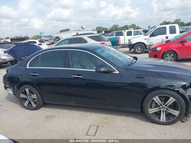 W1KAF4GB9NR016837 Mercedes-Benz C 300 Sedan