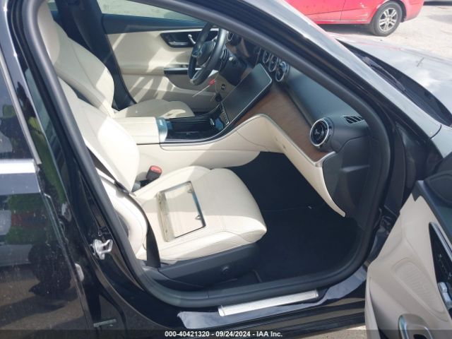 W1KAF4GB9NR016837 Mercedes-Benz C 300 Sedan