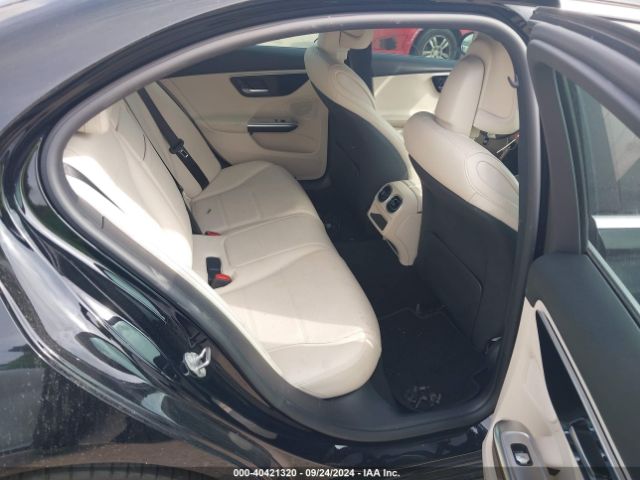 W1KAF4GB9NR016837 Mercedes-Benz C 300 Sedan
