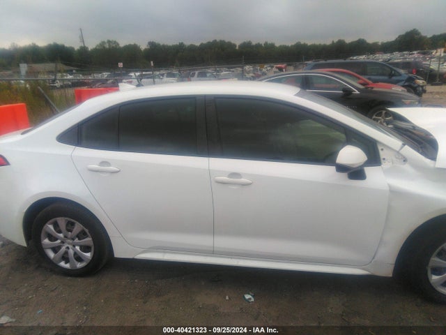Toyota COROLLA LE 2021 JTDEPMAE7MJ124821 Image 13