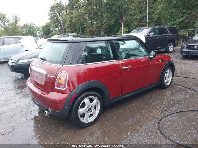 2009 MINI COOPER WMWMF33539TW79098 Photo 3