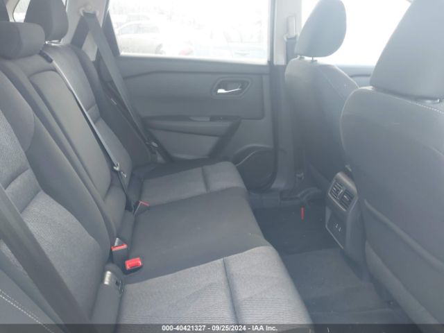 5N1BT3BA1RC728005 Nissan Rogue Sv Fwd