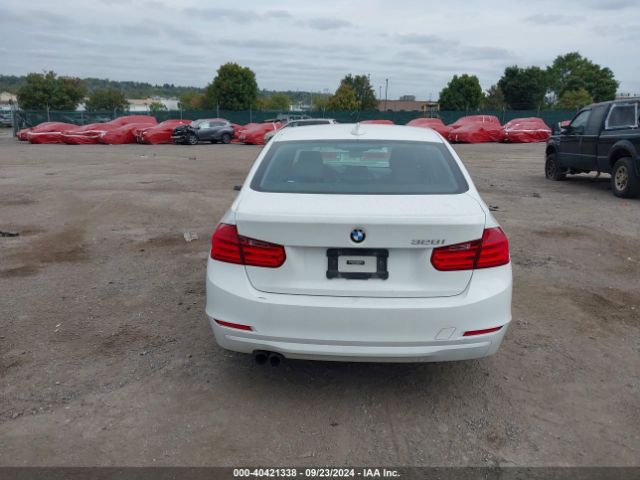 WBA3C1C53FP851885 BMW 328I