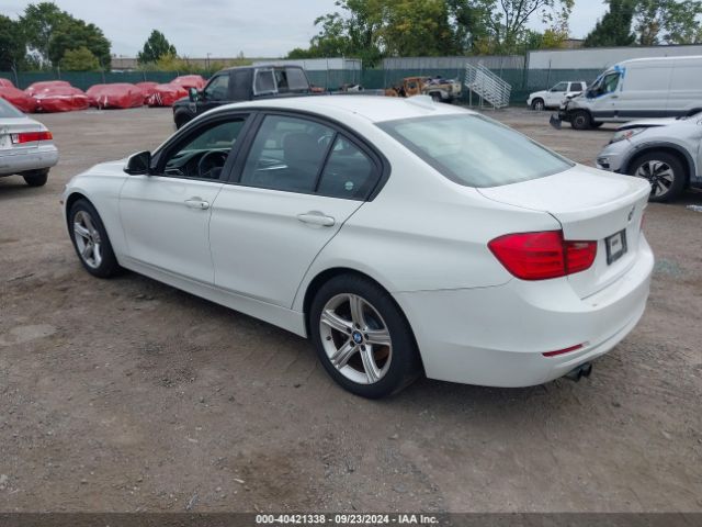 WBA3C1C53FP851885 BMW 328I