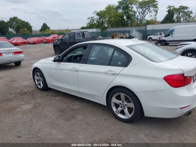 WBA3C1C53FP851885 BMW 328I